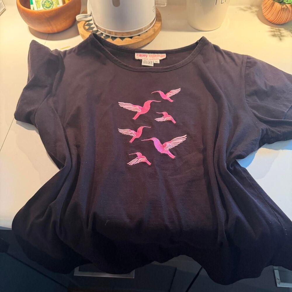 Vintage Casey Coleman Women's Black and Pink T-shirt